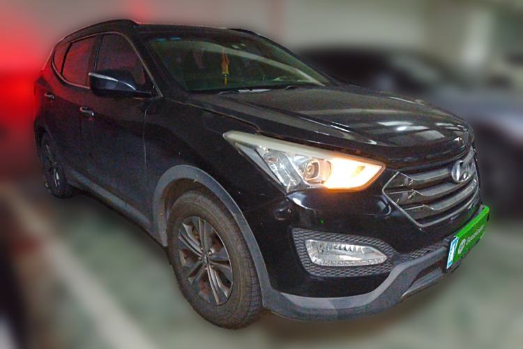 Used Hyundai Santa Fe 2013 2.4L Automatic Two-Wheel Drive Smart Version