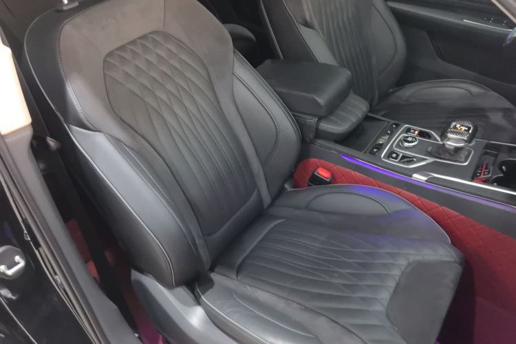 Used Hongqi HS5 2022 Revised Version 2.0T Smart Connect Flagship Edition
