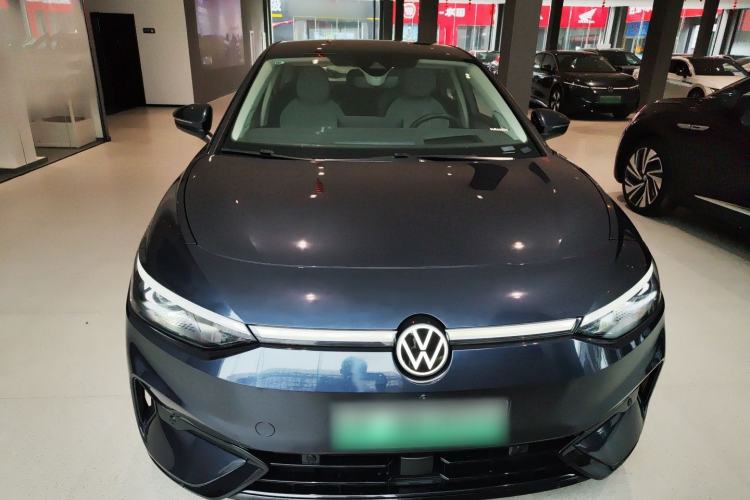 Used Volkswagen ID.7 VIZZION 2024 AIR model Front