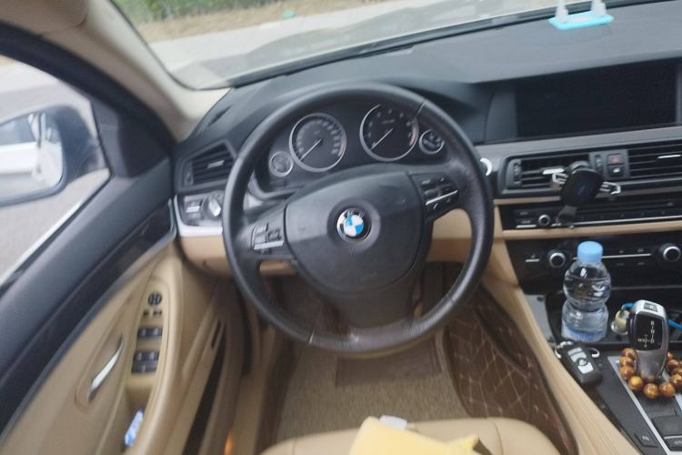Used BMW 5 Series 2011 523Li Luxury Model