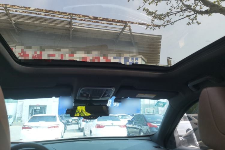 Used Haval H6 2019 Red Label 1.5 GDIT Automatic Luxury Smart Connectivity Edition Headliner