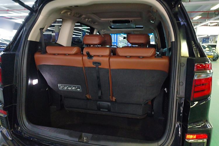 Used Honda Elysion 2019 2.0L Hybrid Supreme Edition
