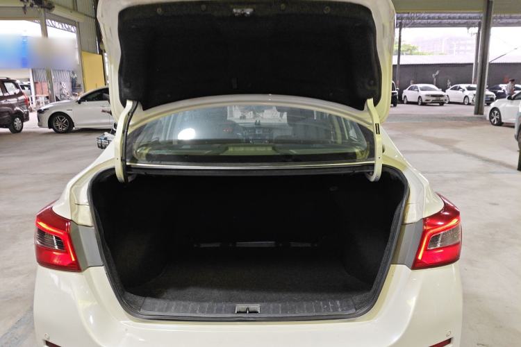 Used Nissan Sylphy EV 2018 Smart Edition Custom Version
