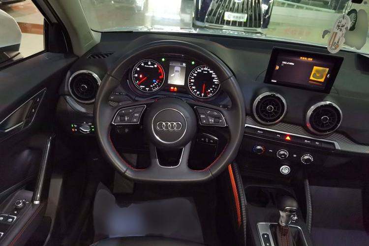 Used Audi Q2L 2023 35TFSI Progressive Dynamic Edition
