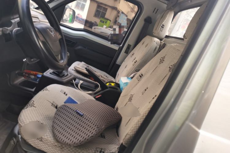 Used Wuling Rongguang New Truck 2021 1.5L Rural Version LV1 Extended Single-Row L3C Left Rear Seat