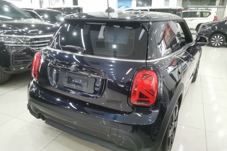 Used MINI MINI 2023 1.5T COOPER Midnight Escape Special Edition