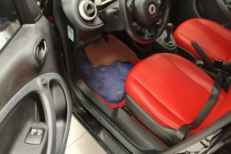 Used smart forfour 2016 1.0L 52 kW Dynamic Edition