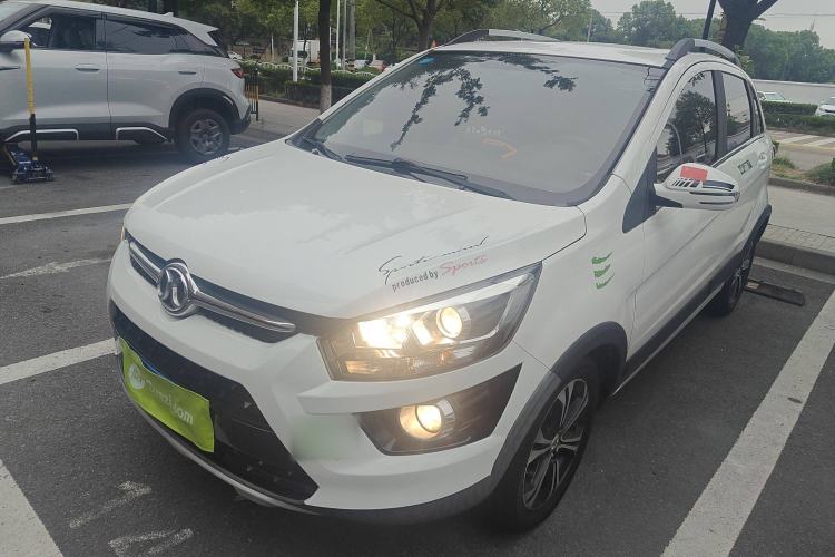 Used BAIC Senova X25 2015 1.5L Manual Elite Edition