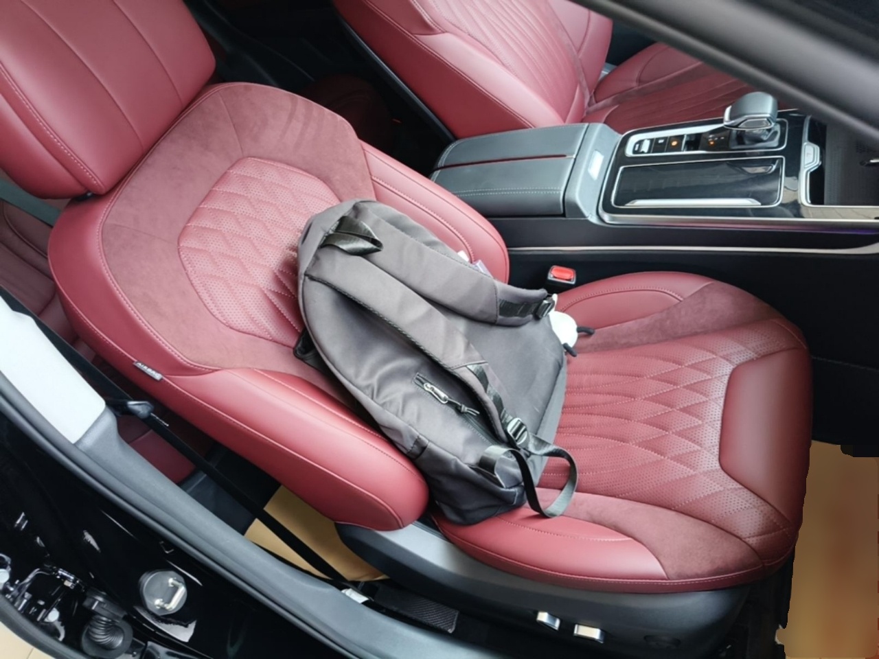 Hongqi HS5 2023 2.0T Qixiang Pro Edition — снимка 19