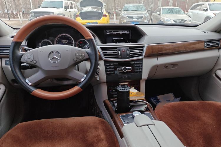 Used Mercedes-Benz E-Class 2013 E 260 L CGI Elegant Model