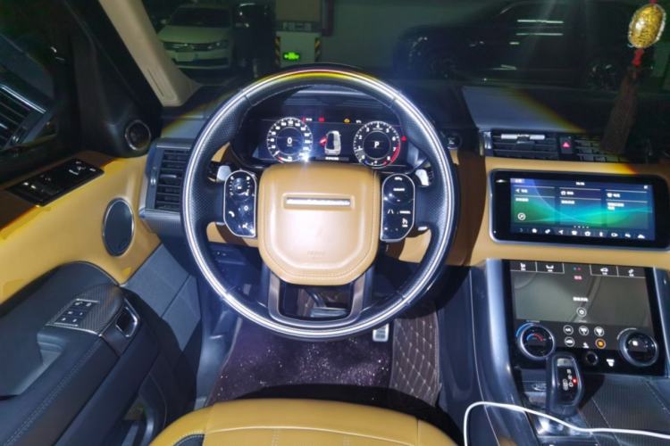 Used Land Rover Range Sport 2018 3.0 SC V6 HSE DYNAMIC Steering Wheel