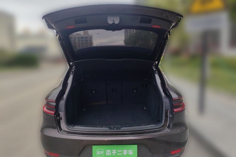 Used Porsche Macan 2016 Macan 2.0T Trunk