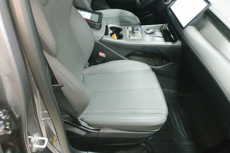 Used BYD Qin PLUS 2025 EV Smart Drive Edition 510KM Leading Model Right Front Seat