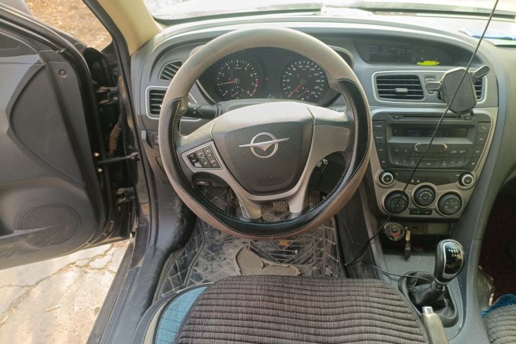 Used Haima Fumei 2014 M5 1.6L Manual Elite Model