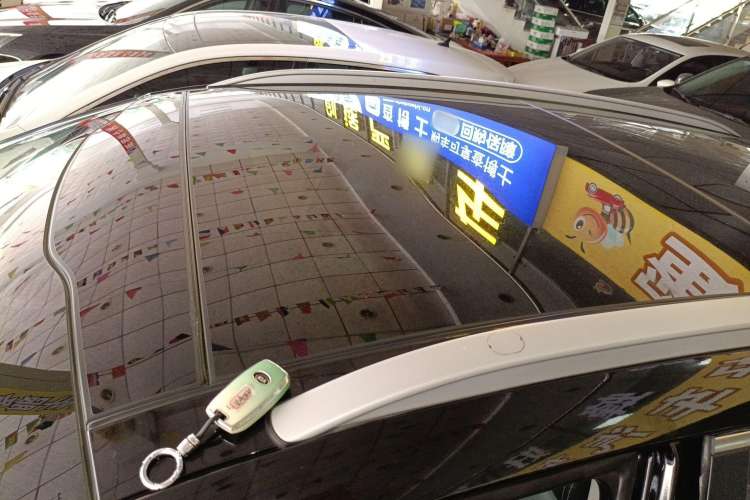 Used Kia KX5 2017 1.6T Automatic Two-Wheel Drive 15th Anniversary Special Edition DLX
