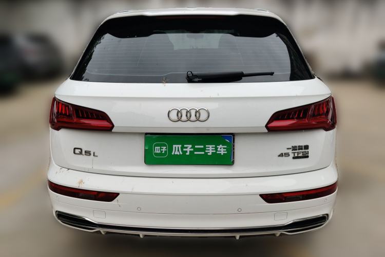 Used Audi Q5L 2018 40 TFSI Prestige Fashion Edition China V Rear