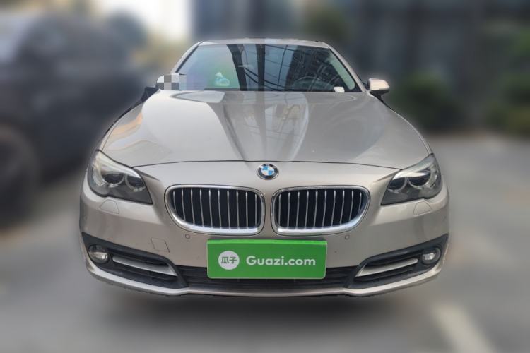 Used BMW 5 Series 2014 528Li Leading Model
