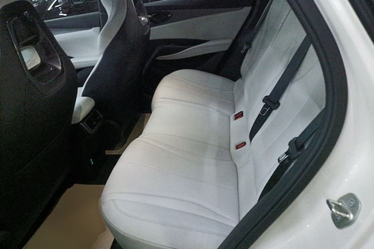 Used BYD Seal 06 New Energy 2024 DM-i 120KM Prestige Model
