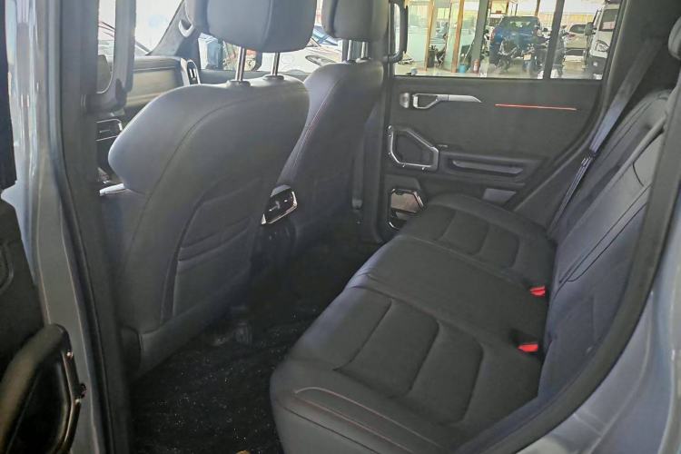 Used JETOUR Traveler 2023 2.0T All-Wheel Drive CrossPRO+