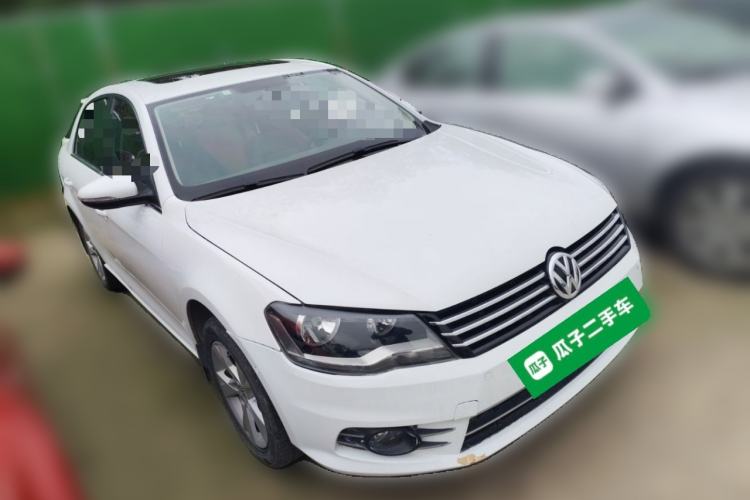 Used Volkswagen Bora 2014 1.4 TSI Manual Comfort Model Front Right 45 Deg