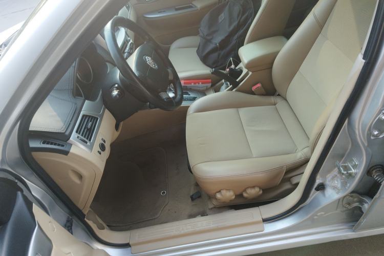 Used Buick Excelle 2013 1.5L Automatic Classic Model Left Front Seat