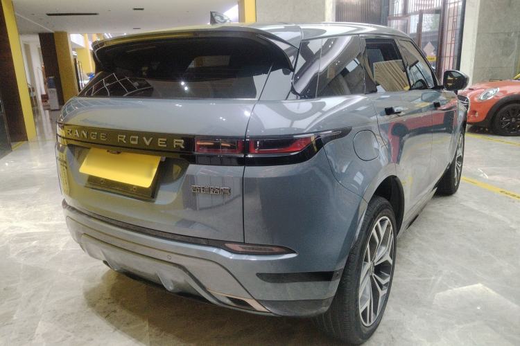 Used Land Rover Range Evoque 2020 249 PS R-DYNAMIC SE Sport Technology Edition Rear Right 45 Deg