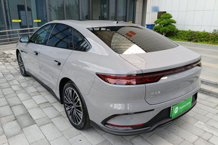 Used BYD Han 2025 EV with 701 km of Laser Radar-Enabled Intelligent Driving