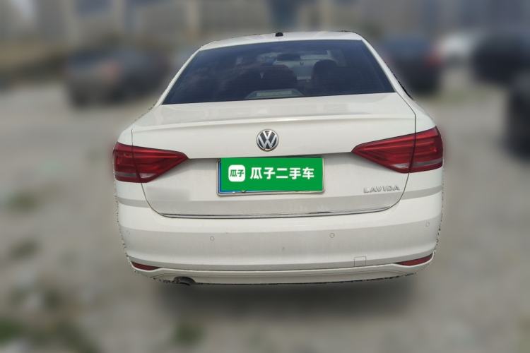 Used Volkswagen Lavida 2015 1.6L Manual Fashion Edition Rear