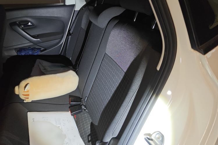 Used Volkswagen Polo 2016 1.6L Automatic Comfort Model