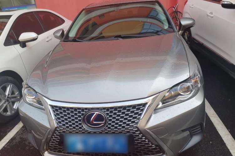 Used Lexus CT 2017 CT200h Elite Edition Solid Color China V Standard
