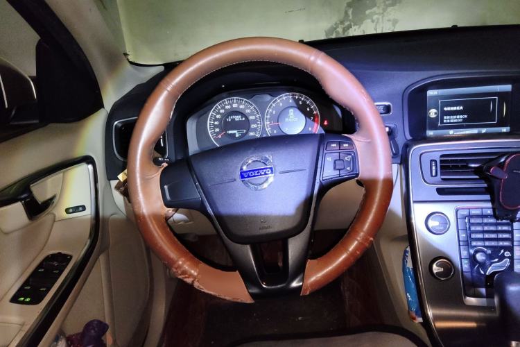 Used Volvo S60 2012 1.6T DRIVe ZhiShang Edition
