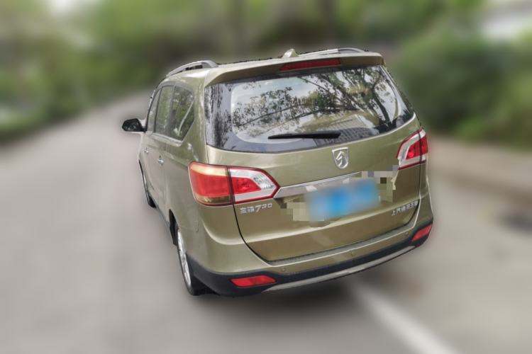 Used Baojun 730 2014 1.5L manual luxury trim 7 seats