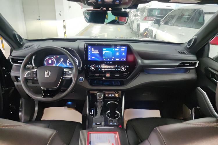 Used Toyota Crown Kluger 2022 2.5L HEV Four-Wheel Drive Premium Edition Center Console