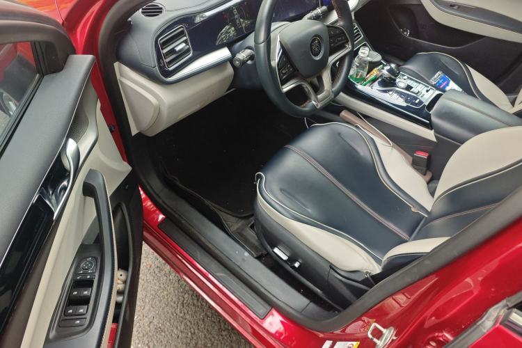 Used BYD Qin PLUS 2021 EV 400KM Luxury Model Driver Seat