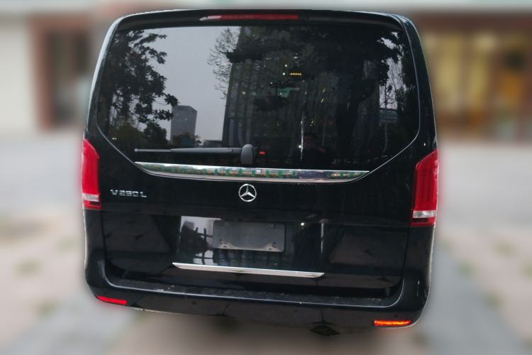 Used Mercedes-Benz V-Class 2021 V 260 L Long Wheelbase Prestige Edition
