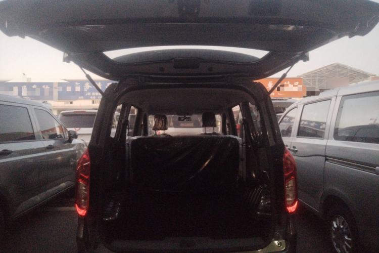 Used Wuling Hongguang New Energy 2024 All-Electric Model 300KM Practical Version