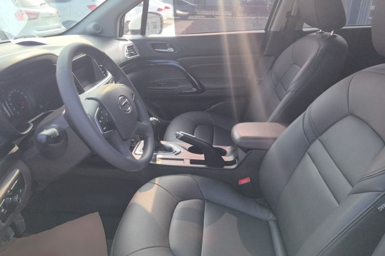 Used GAC Trumpchi GS4 2017 200T Manual Two-Wheel Drive Elite Edition Left Front Seat