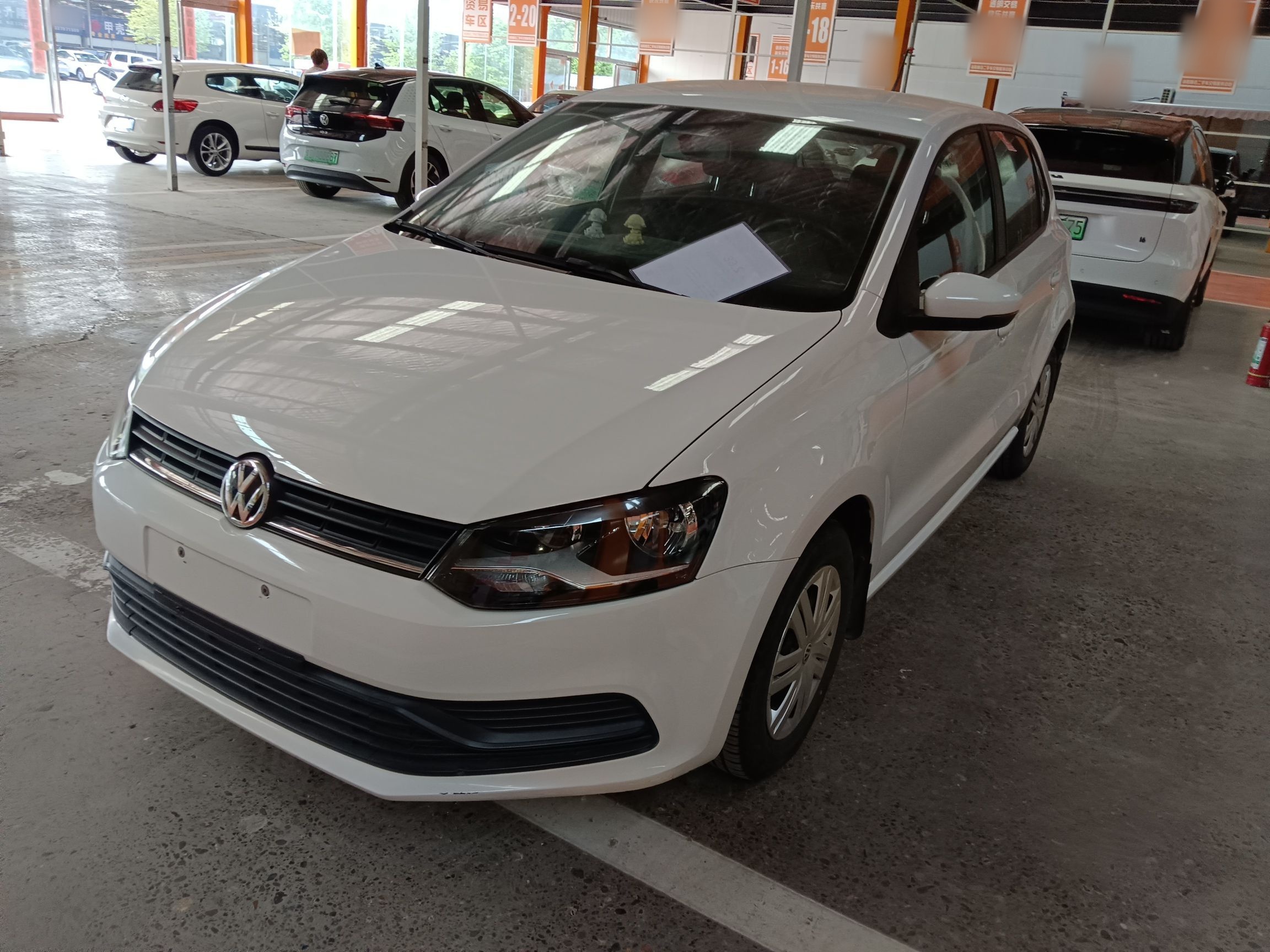 Parte inferior delantera