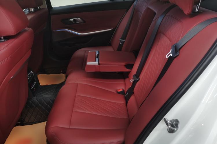 Used BMW 3 Series 2024 325Li M Sport Package Left Rear Seat