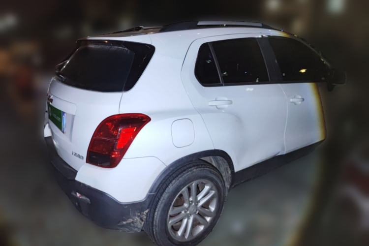 Used Chevrolet Trax 2016 1.4T Manual Two-Wheel Drive Comfort Version with Sunroof