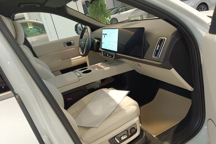 Used Li Auto L9 2025 Ultra Smart Refreshed Edition