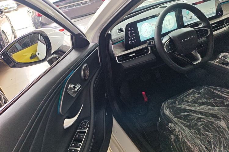 Used Chery Arrizo 8 2025 1.6T DCT Rui