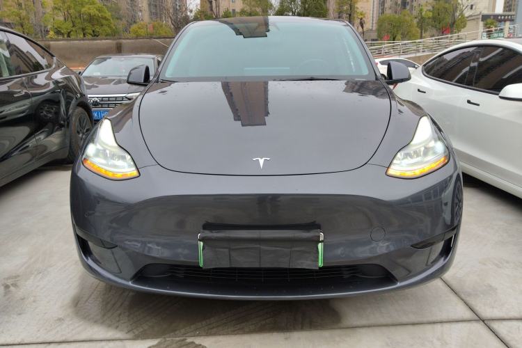 Used Tesla Model Y 2022 Rear-Wheel-Drive Version
