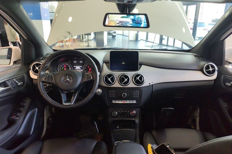 Used Mercedes-Benz B-Class 2018 B 200 Fashion Model