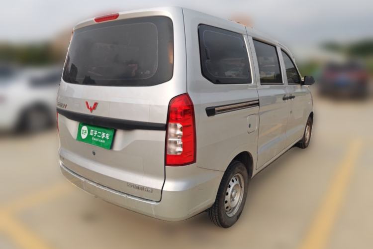 Used Wuling Hongguang V 2022 1.5L Jingqu Edition Electric-Assist LAR Rear Right 45 Deg