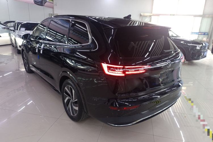 Used Volkswagen Viloran 2023 330TSI Luxury Edition Exterior 2