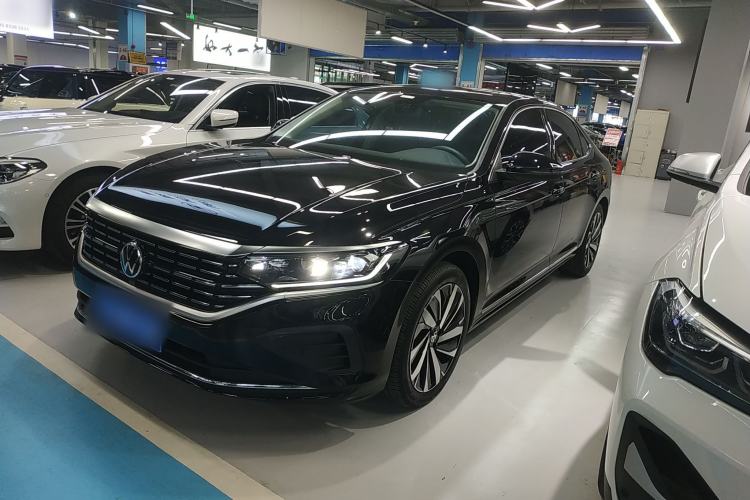 Used Volkswagen Passat 2025 Premium Version 380TSI Dragon Edition