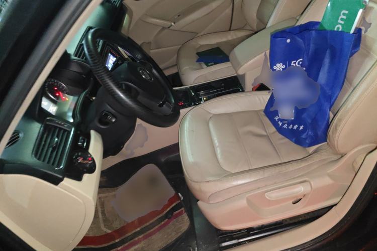 Used Volkswagen Passat 2011 1.8 TSI DSG Prestige Edition Left Front Seat