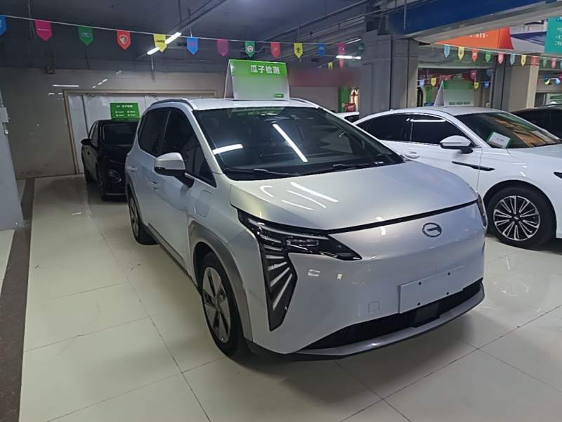 Used AION Y 2023 Younger — 3