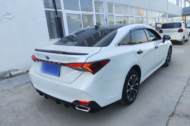 Used Toyota Avalon 2022 Dual-Engine 2.5L Luxury Edition Rear Right 45 Deg